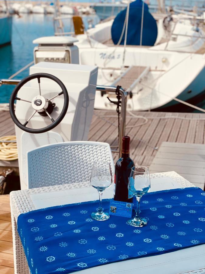 ホテル Houseboat Seabreeze アルゲーロ エクステリア 写真