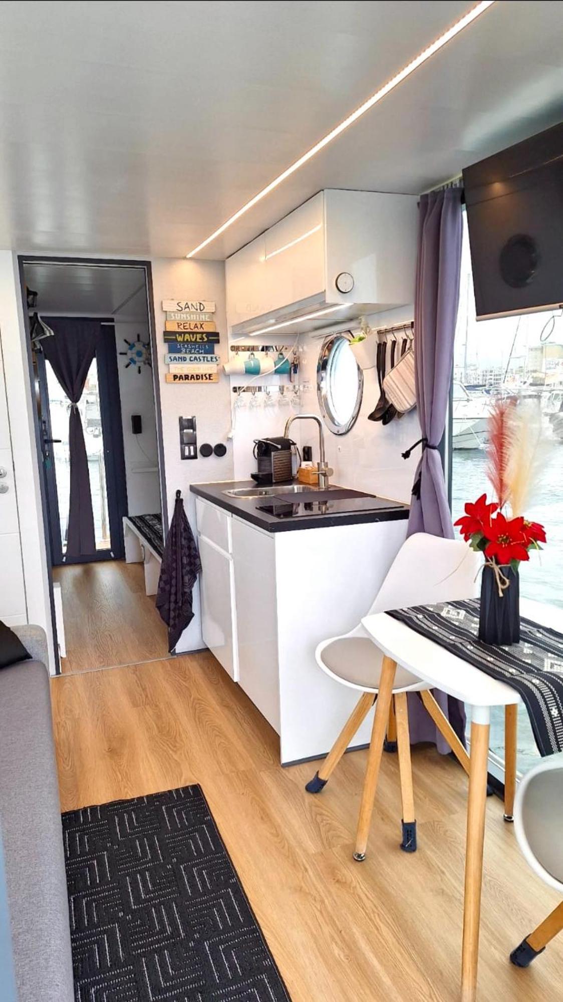 ホテル Houseboat Seabreeze アルゲーロ エクステリア 写真
