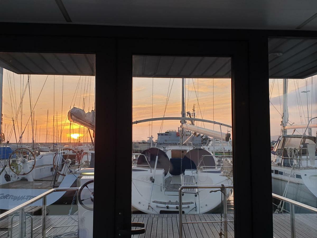 ホテル Houseboat Seabreeze アルゲーロ エクステリア 写真